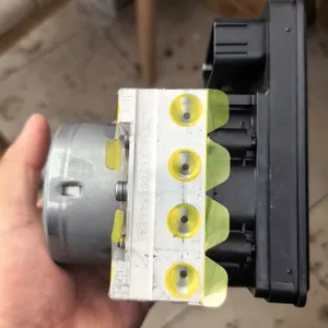 Volkswagen ABS Pump Control Unit thumbnail-3
