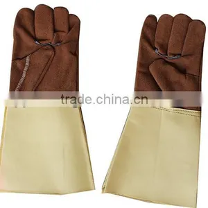 Long Welding Glove thumbnail-1