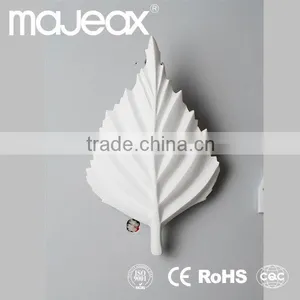 Decorative White Gypsum Plaster Flower Wall Lamp thumbnail-1