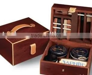 Wooden Shoe Valet thumbnail-1