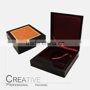 Custom Wood Coin Collection Box thumbnail-1