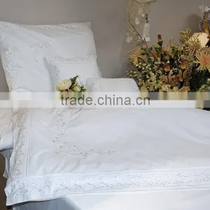 Embroidery Bedding Set thumbnail-1