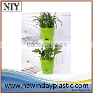 Plastic Flower Pots With Water Base thumbnail-2