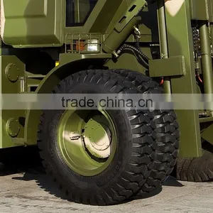 Heavy Duty 5 Ton Rough Terrain Forklift Truck With Diesel Engine thumbnail-5