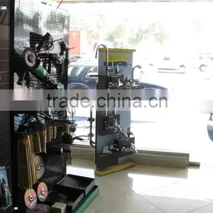 Garden Tools Set Display Stand thumbnail-1