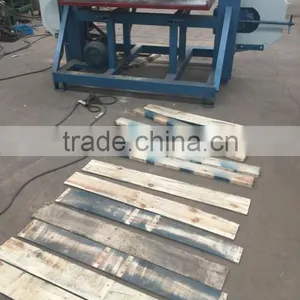 Wood Pallet Disassembling Machine Pallet Disassembling Band Saw Nail Cutting Band Saw thumbnail-3