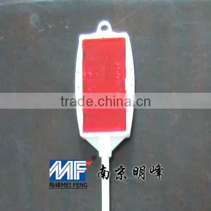 Solar Driveway Marker Light thumbnail-1