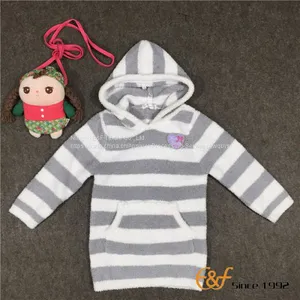 Long-style Kangaroo Pocket Sweater With Hood thumbnail-1