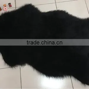Faux Fur Sheep Skin Rugs thumbnail-2
