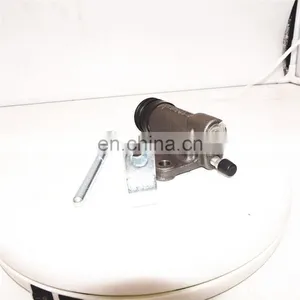 Hotsale Good Quality 4jb1 Clutch Cylinder Brake Master Cylinder thumbnail-5