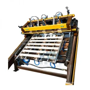 Wood Pallet Nailing Machine With Adjustable Molds thumbnail-1