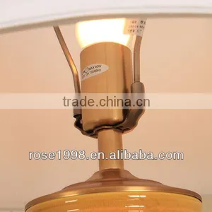 Table Lamp With Ceramic and Cracked Ice thumbnail-3