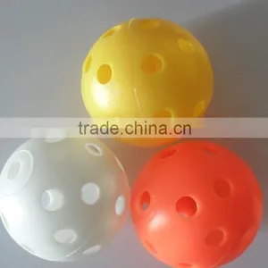 Plastic Hollow Golf Ball thumbnail-1