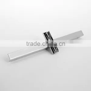 YB-G026 Display Hooks for Supermarket for AA Slot Channel for Wooden Bracket thumbnail-5