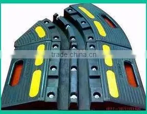 High Quality Safety Traffic Cable Protector thumbnail-1