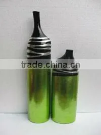 Set of Two Lacquer Vases thumbnail-1