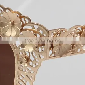 Women Ladies Hollow Out Lace Retro Flower Metal Frame Sunglasses Luxury Glasses thumbnail-6