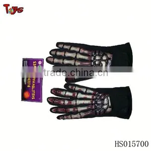 Bleeding Halloween Gloves thumbnail-1