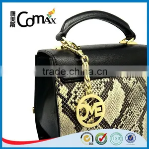 Popular Hollow Custom Metal Handbag Brand Logo Tag With Chain and Hook thumbnail-6