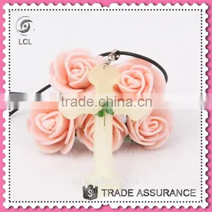 Cross Pendant Clover Religious Necklace, Hot Sale Glow in the Dark Necklace thumbnail-5