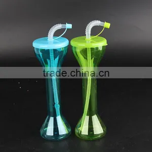 Beach Plastic Cup With Straw thumbnail-1