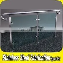 Customed 304 Stainless Steel Modern Glass Railings for Balconies thumbnail-1