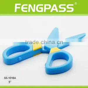 S5-1016A 5 Inch Plastic Material Zinger Scissors thumbnail-3