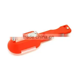 Plastic Fish Skin Scaler and Fish Knife thumbnail-1