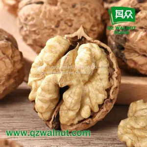Yunnan Walnut Kernels Extra Light Halves thumbnail-2