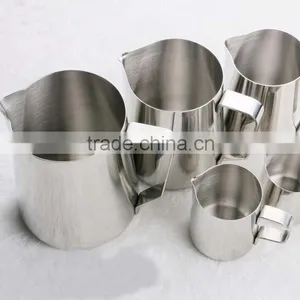 Good Quality Stainless Steel Milk Cup Milk Frothing Pitcher 12 /20 /32 OZ Milk Frothing Pitcher thumbnail-2