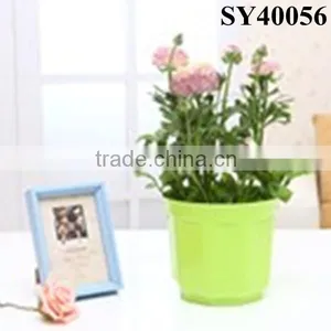 High Quality Round Indoor and Outdoor Plastic Plant Pot thumbnail-2