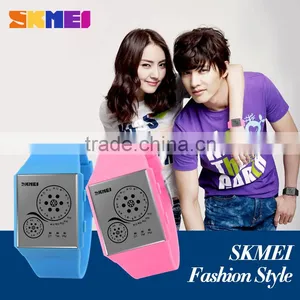 SKMEI Fashion LED Watch thumbnail-5