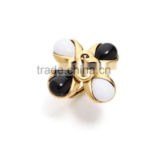 Hot Sale Flower Shape o Ring Gold Plated & Adjustable Ring With Stone thumbnail-2