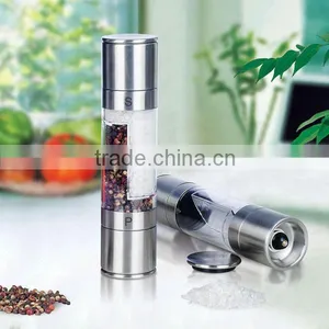 Classic 2 in 1 Manual Salt & Pepper Mill thumbnail-1