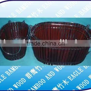 Metal Hanging Baskets thumbnail-1