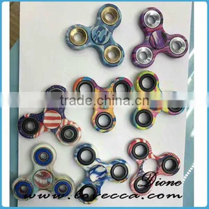 In Stokcs 2017 Colorful Glow in the Dark Figit Spinners Hand thumbnail-1