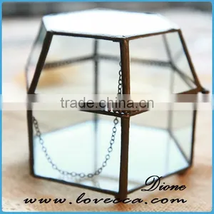 Home Decor Round Glass Flower Box , Glass Plant Terrarium Wholesale thumbnail-1