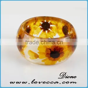 Europe Style Handmade High-bright Pressed Real Dried Flower Clear Resin Bangle Bracelet thumbnail-4
