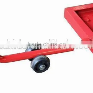 Good Quality 1500LB Air/Hydraulic Motorcycle Lift Table With CE thumbnail-4
