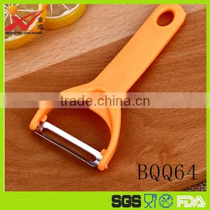 Customized Color Factory Wholesale PP Material Stainless Steel Blade Brush Shape Potato Peeler thumbnail-1
