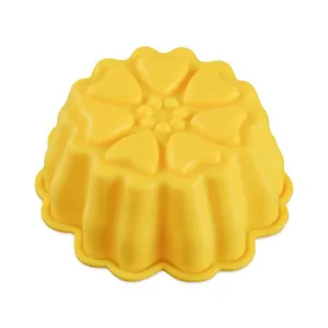 Free Sample Food Grade Heat Resistant Nontoxic Silicone Cake Mold Baking Mousse Pudding Chocolate Mold Tool Flower Shape thumbnail-5