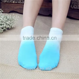 2016 Novelty Women Colorful School Girls Cotton Socks Designer With Your Free Custom Logo Socks thumbnail-1