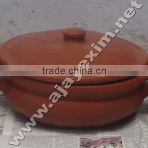 Clay Casserole Pot thumbnail-1
