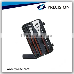 5pcs Big Size Wood Handle Barbecue Tool Set With Plastic Storage Case thumbnail-1