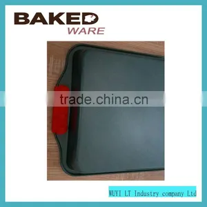 Bread Baking Pans Square Tube Pan With Silicone Handle thumbnail-1