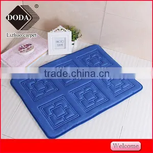 Luxury Polyester Yarn Anti Slip Pvc Carpets and Rugs thumbnail-1