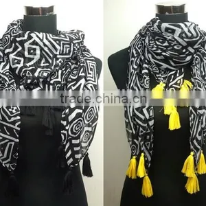 81310134 White and Black Geometrical Gauze Scarf With Yellow Tassels thumbnail-1