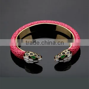 2016 Fashionable Stainless Steel Gold Plated Snake Bangle Jewelry Europe Brand Leather Bracelet thumbnail-4