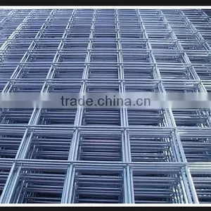 PVC and Galvanized Coated Welded Wire Mesh Panel thumbnail-1