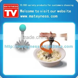 360 Rotation Mash Potato Masher thumbnail-3